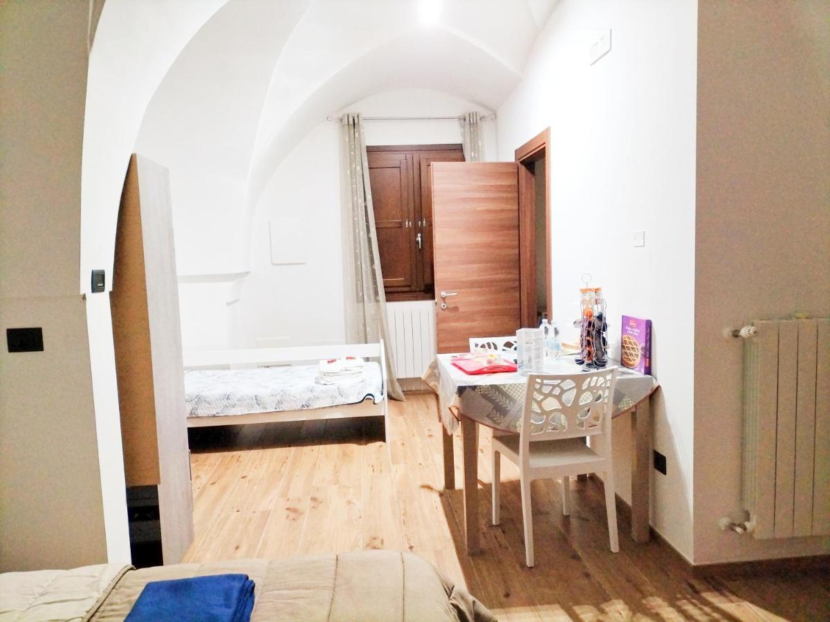 B&B L'Albero D'Oro Sava Exteriör bild